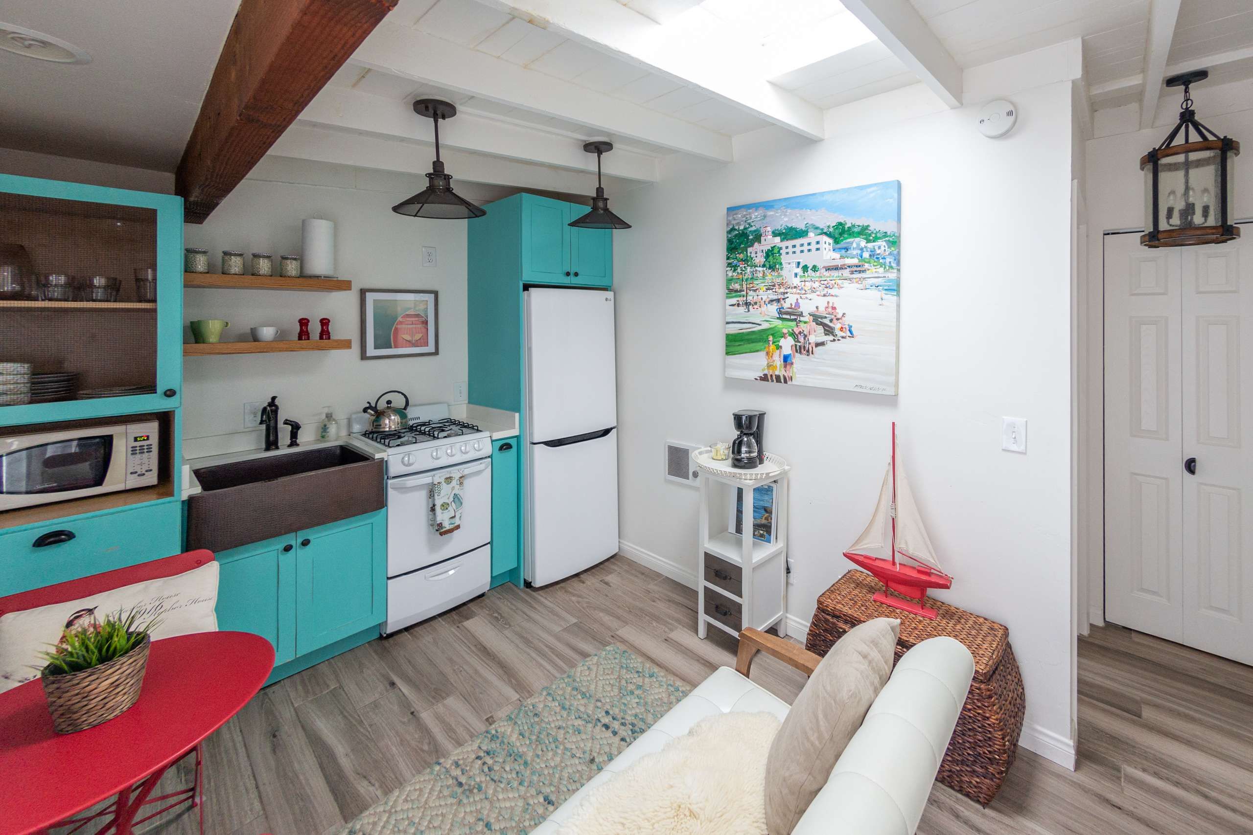 Prospect Cove at Redwood Hollow Cottages in La Jolla