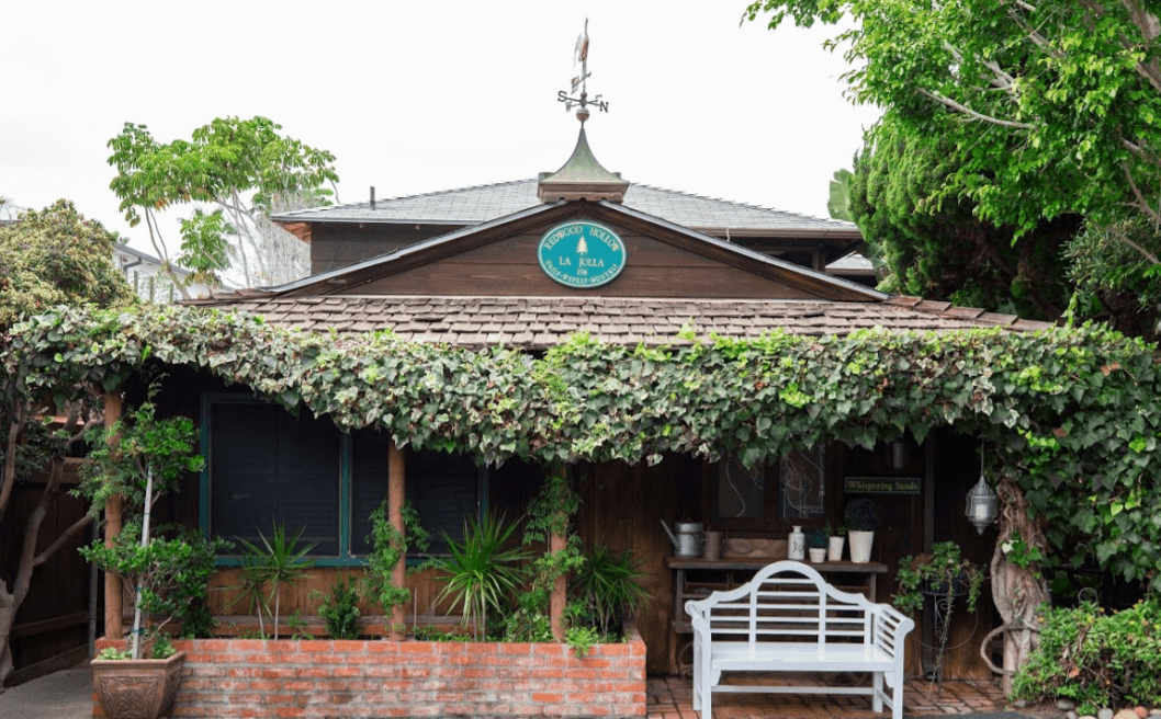 Redwood Hollow Cottages